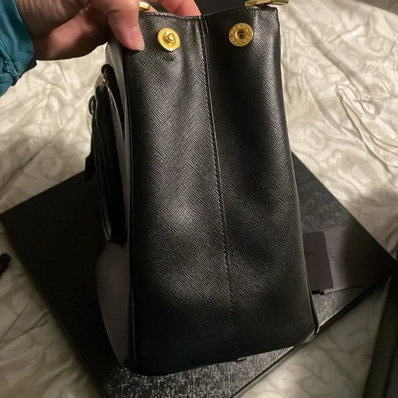 Large Prada Galleria Saffiano Leather Bag - Picture 11 of 15